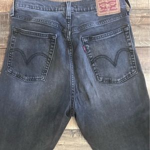 Levi Wedge pant size 29